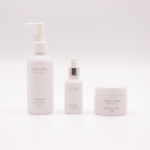 Hot Sale White Matte Skincare Glass Lotion Bottle Round Mist Spray Pump Bottle Cosmetic Face Cream Jar Bottle