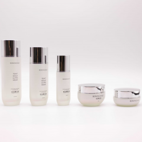 Wholesale White Round Shape Cosmetic Airless Bottle Unique 30ml Cosmetic Packaging Glass Bottle