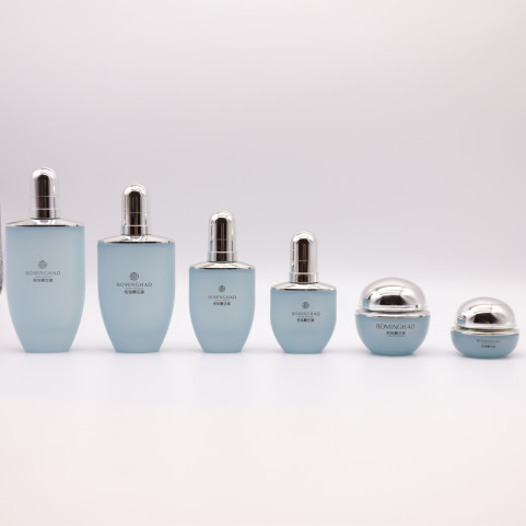 Luxury Skincare Packaging Cosmetic Glass Containers Packaging Bottles Cosmetic Luxury Cosmetic Bottles Glass Bottle Set