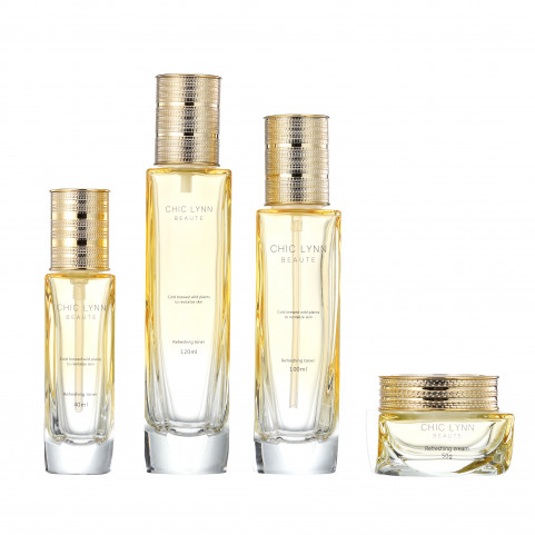 Luxury Advanced Empty Square Glass Lotion Bottle Transparent Yellow 30ml Emulsion Bottle Liquid Cosmetic Packaging Glass Bottles