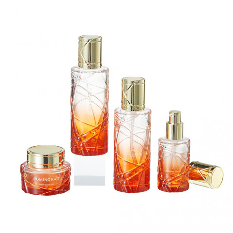 Most Popular Luxury Flat Glass Packaging Bottle Set for Skin Care Face Cream Jars Lotion Toner Bottle Personal Care Packaging